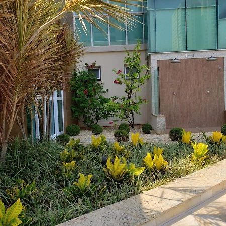 Апартаменти 01 Qt.| 2 Hosp. | Linda Vista | Goiania Shopping Екстер'єр фото
